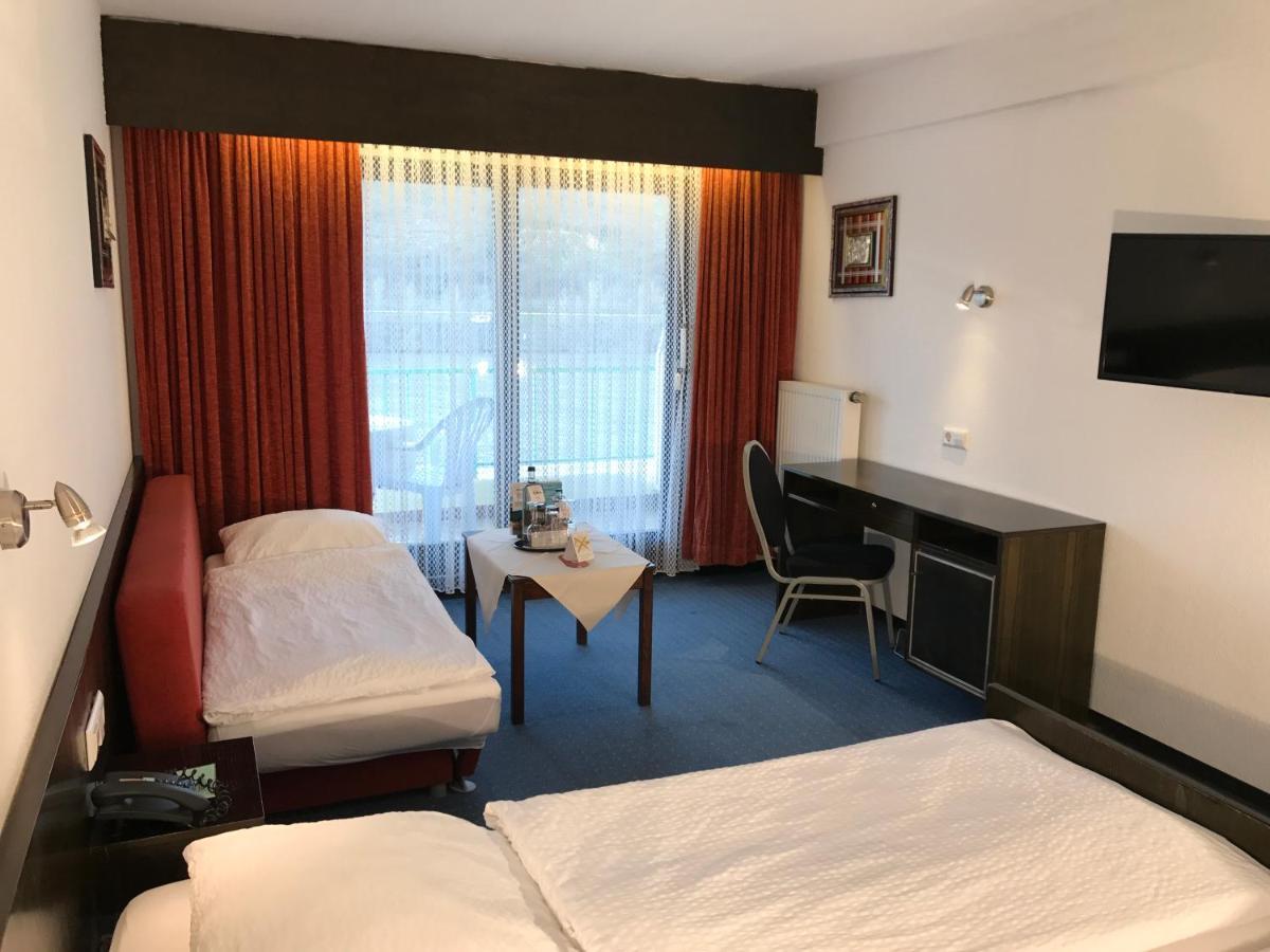 Hotel Rheinlust บอพพาร์ด ภายนอก รูปภาพ