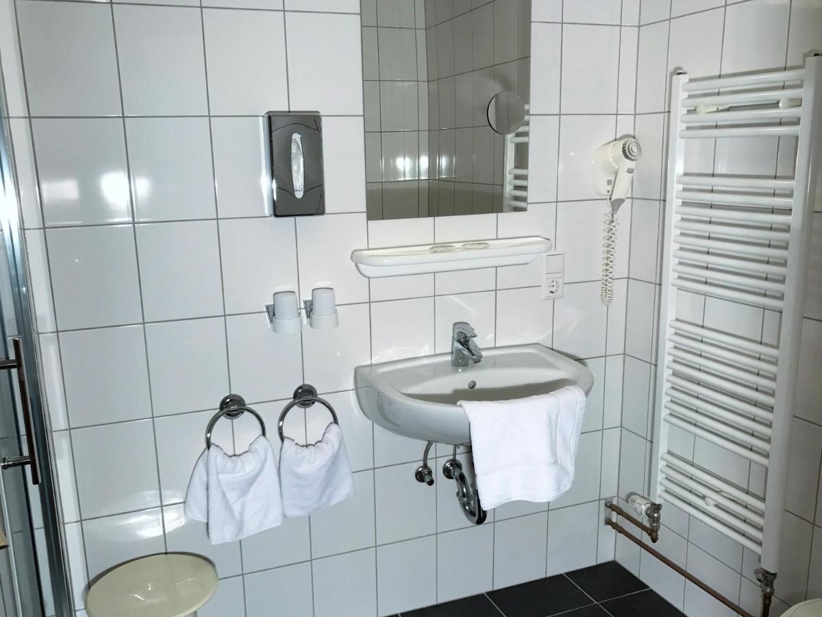 Hotel Rheinlust บอพพาร์ด ภายนอก รูปภาพ